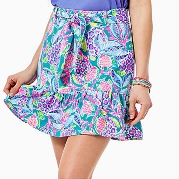 Lilly Pulitzer Debbie Skirt Maldives Green Turtle Wave size 12 NWT - Picture 3 of 7
